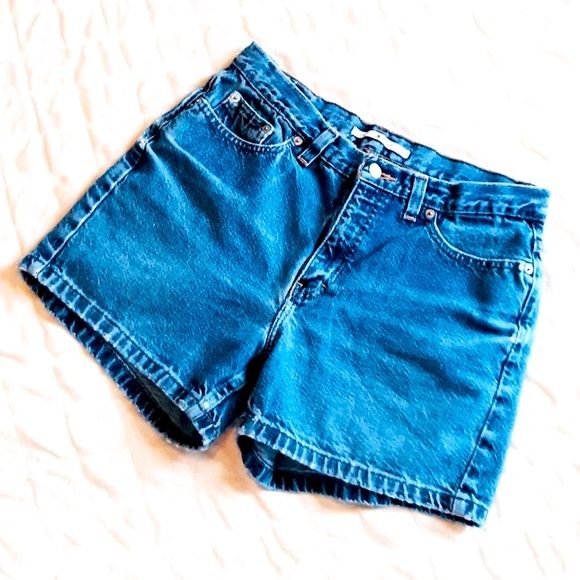 Vintage Tommy Hilfiger Jean Shorts - Picture 1 of 7